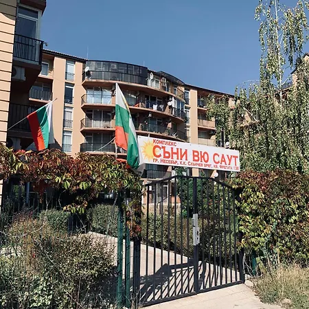 아파트 студия мир авангарда 써니비치