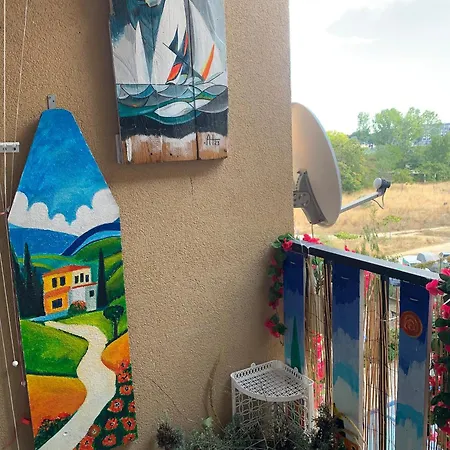 студия мир авангарда Lägenhet