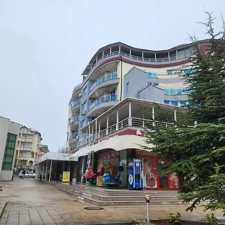 на център Appartamento